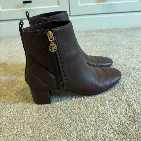 Tory Burch brown booties - Picture 3 of 6